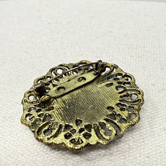 Vintage Filigree Brooch Round Imitation Pearl Gold-Tone Classic Old Money - Picture 5 of 7